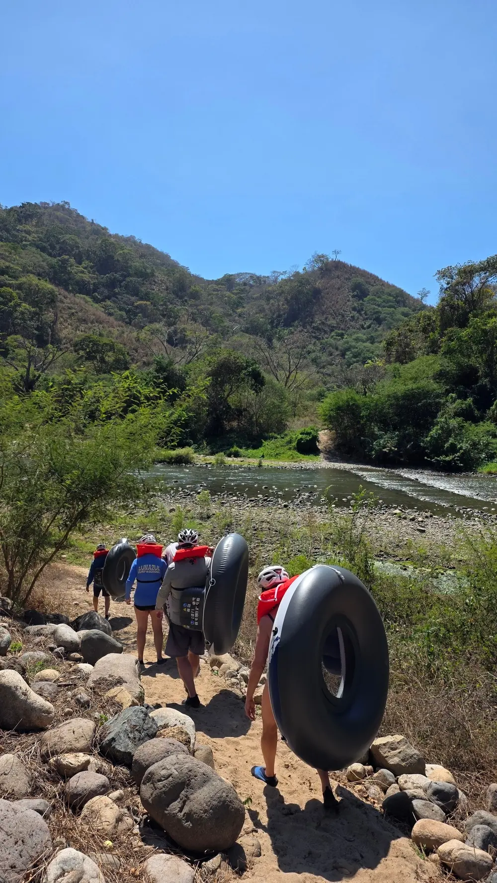 Inner tubes on the Mascota River